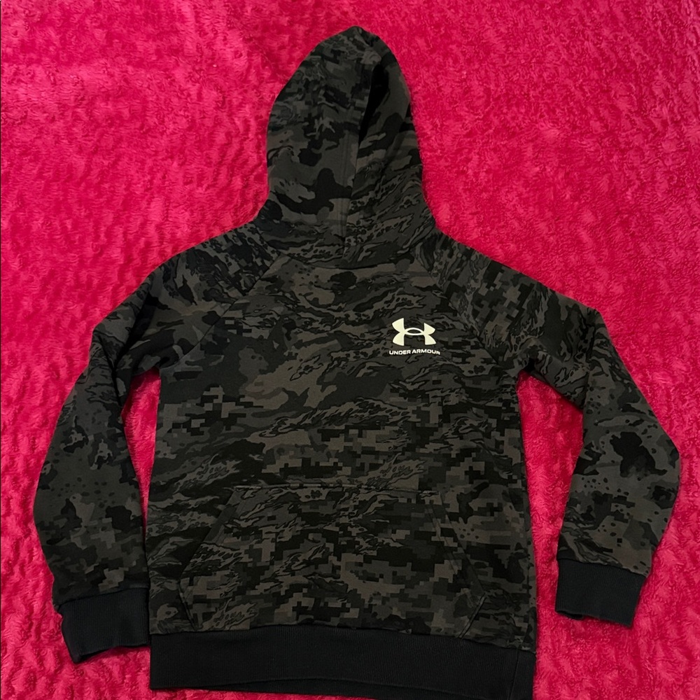 Under Armour Black Camouflage Pullover Hoodie